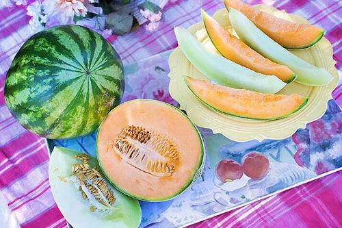 梦见吃瓜剥皮,揭秘吃瓜剥皮背后的神秘寓意